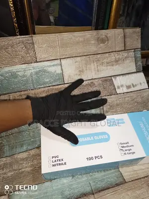 100pcs Black Nitrile Hand Gloves