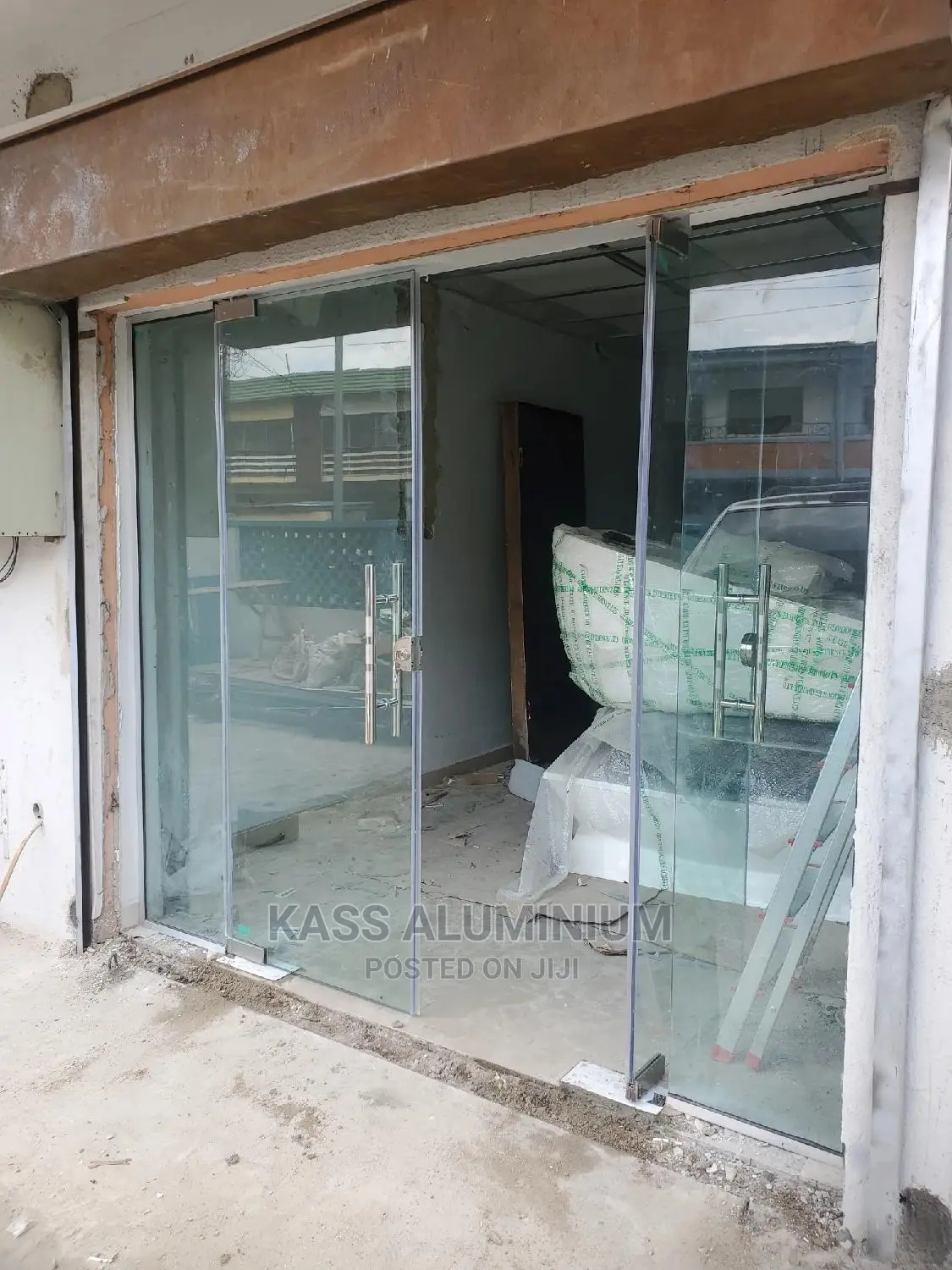 Font Shop Glass