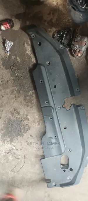 Radiator Plastic Lexus GX460 2014
