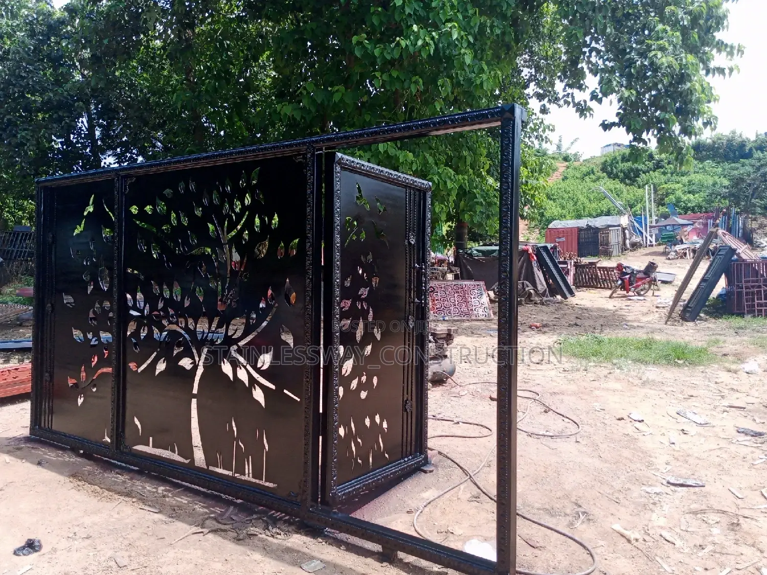 Laser-Cut Gate Design