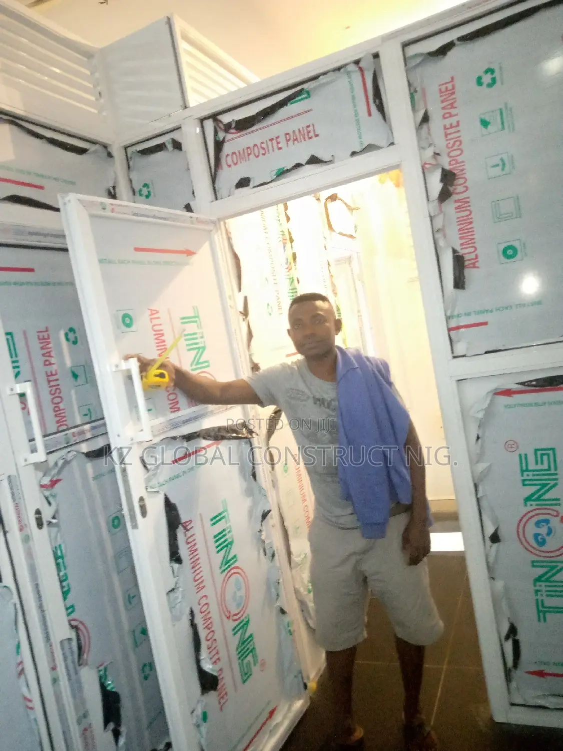 Aluminum Office Partition Series 7