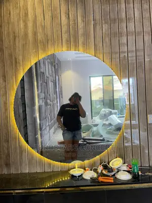 Round Simple Mirror With 3 Colors Back Lights