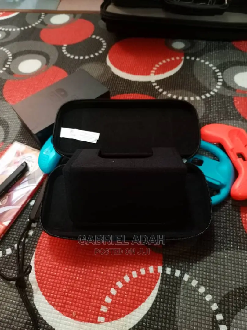 Nintendo Switch Console