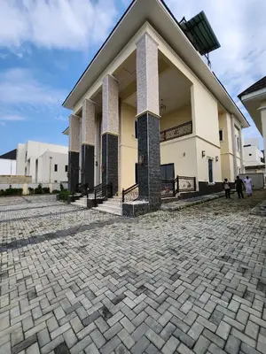 9bdrm Duplex in Asokoro for sale