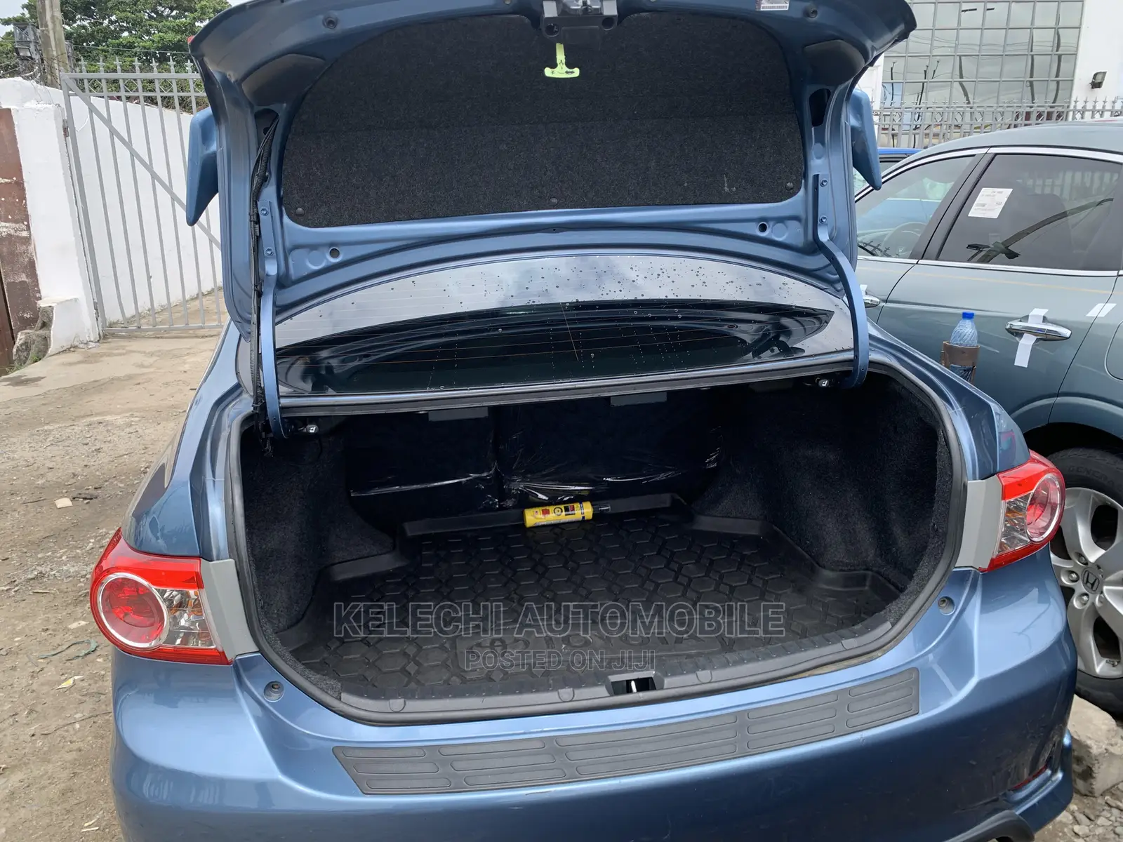 Toyota Corolla 2013 Blue