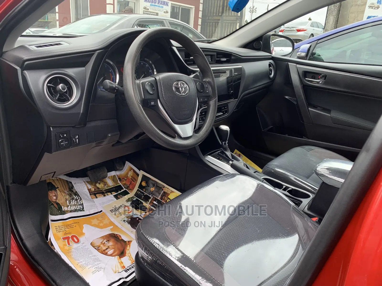Toyota Corolla 2017 Red