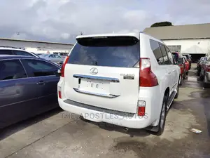 Lexus GX 460 Premium 2013 White