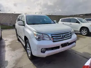 Lexus GX 460 Premium 2013 White