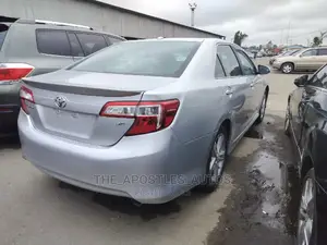 Toyota Camry 2013 Silver