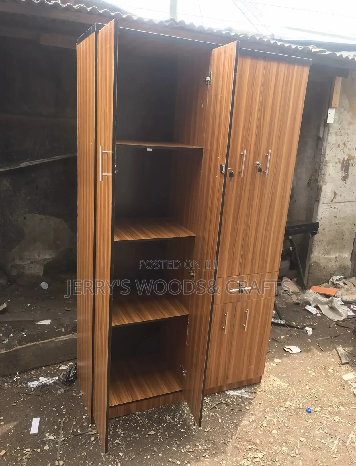 4ft by 7ft Wardrobe