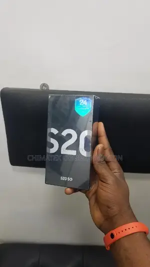 New Samsung Galaxy S20 128 GB Gray