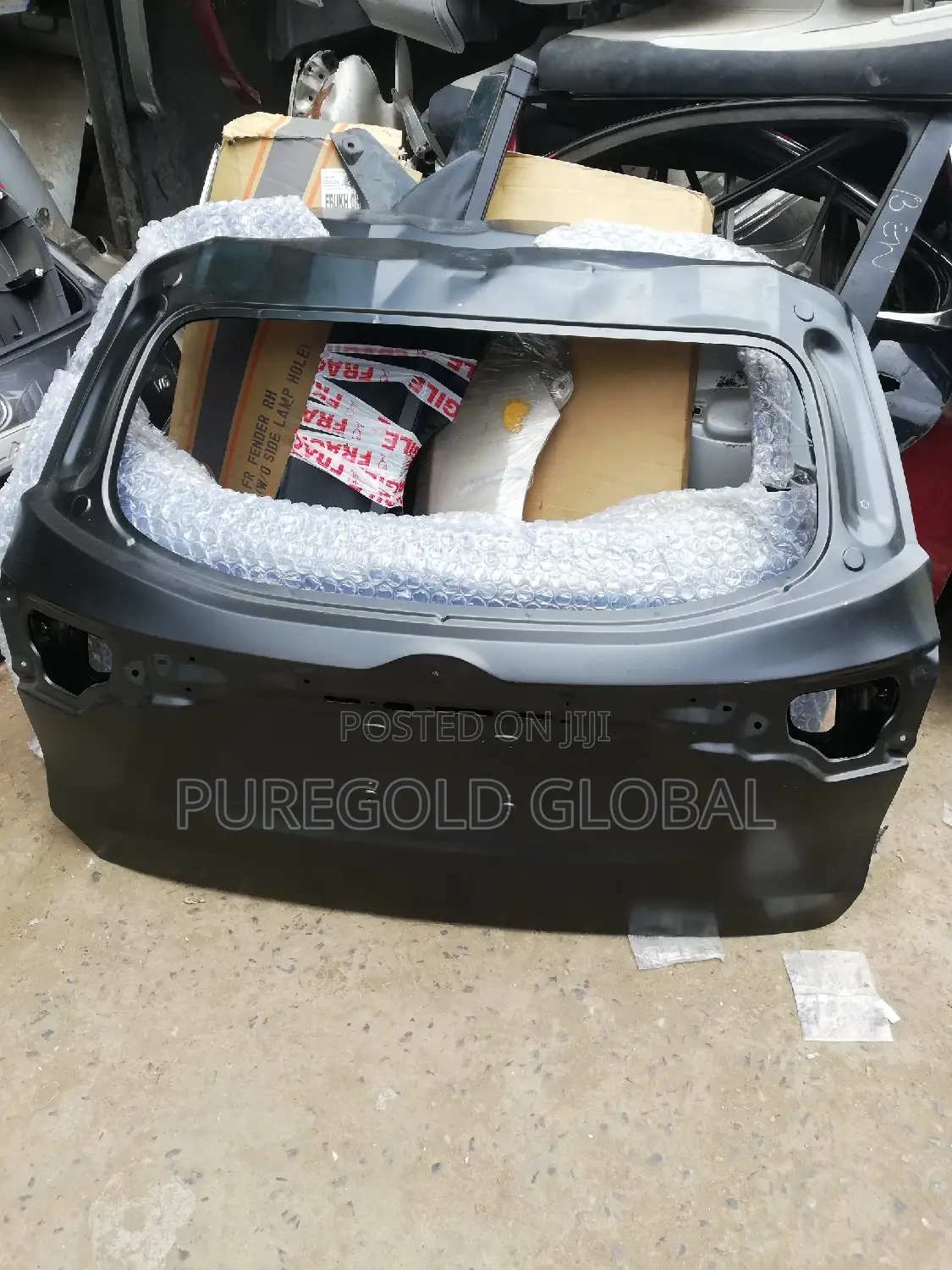 Brand New Highlander Trunk (Boot) 2015