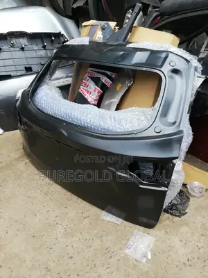 Brand New Highlander Trunk (Boot) 2015