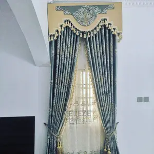 Italian Curtain