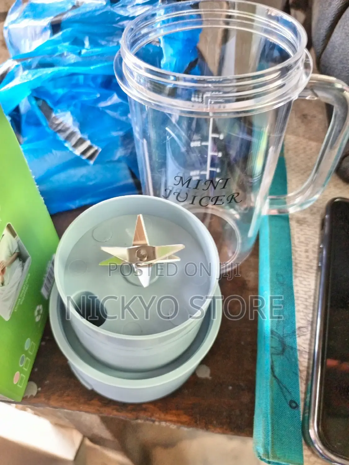 Mini Juicer Cup