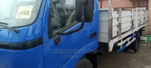 Toyota Dyna 2007 Blue