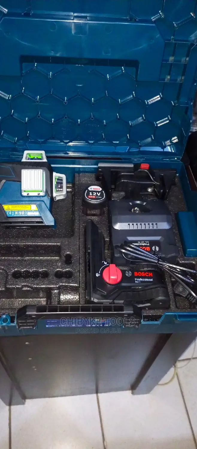 GLL 3-80cg Bosch Laser Level/Tape(Green Light)