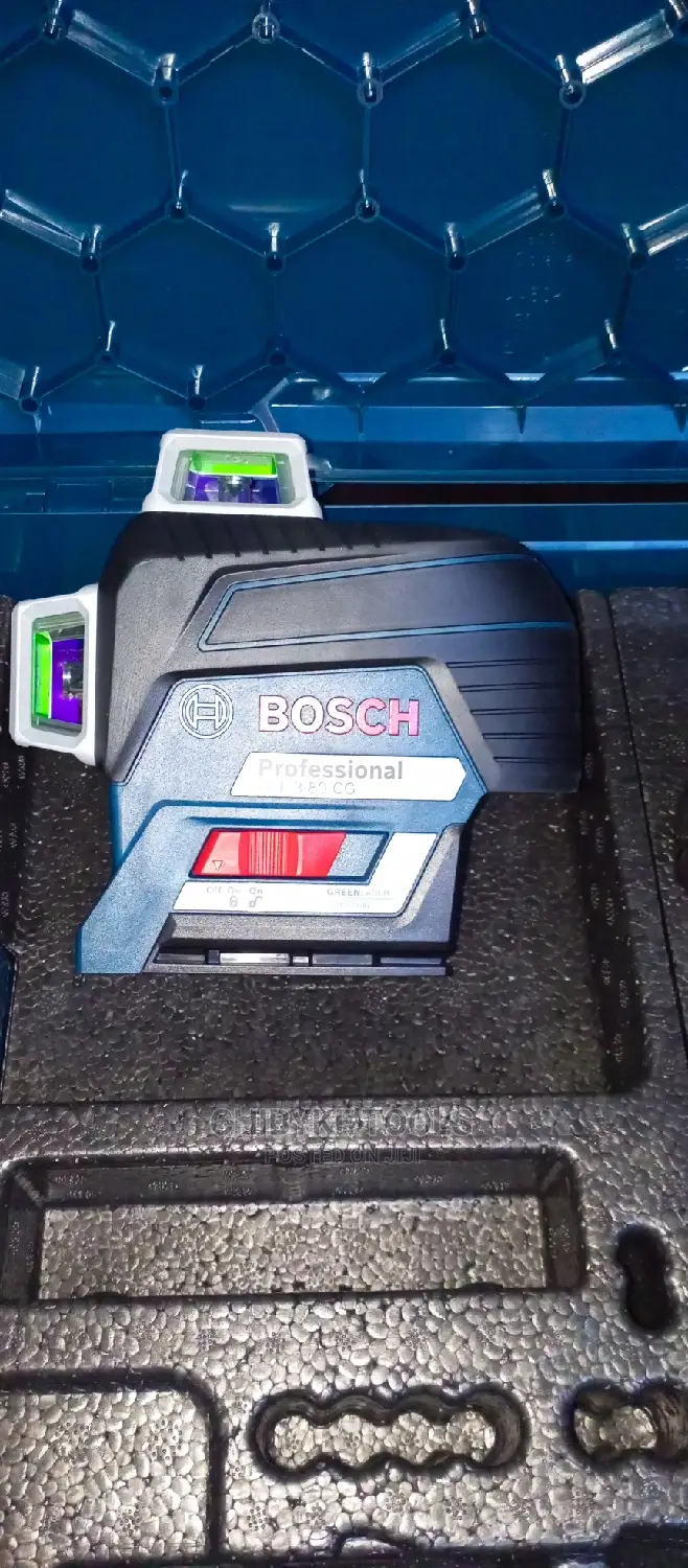 GLL 3-80cg Bosch Laser Level/Tape(Green Light)