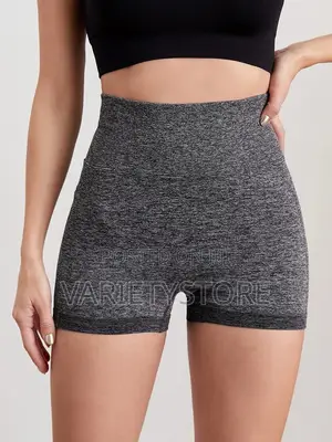 Women Seamless High Waist Hip Lift Sexy Yoga Shorts