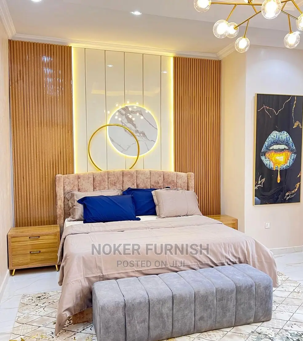 Luxurious Padding Frame Bed's