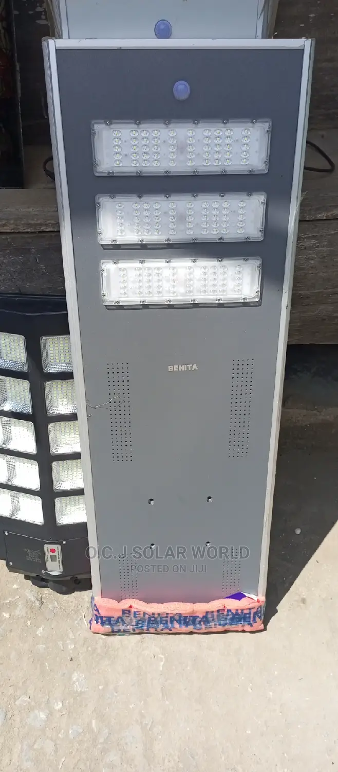 Solar Steady Street Light