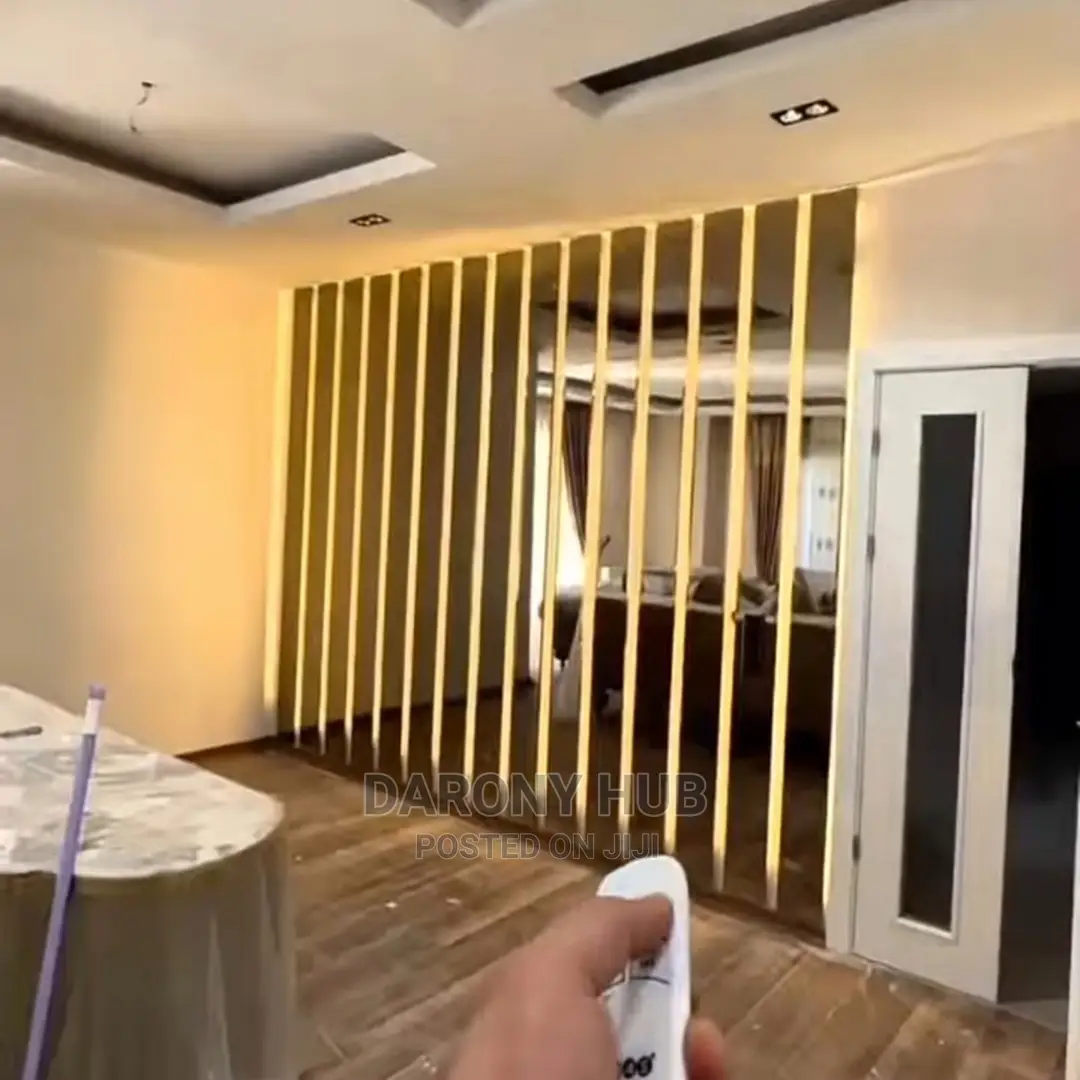 Luxury Mirror Panels With Lighthings