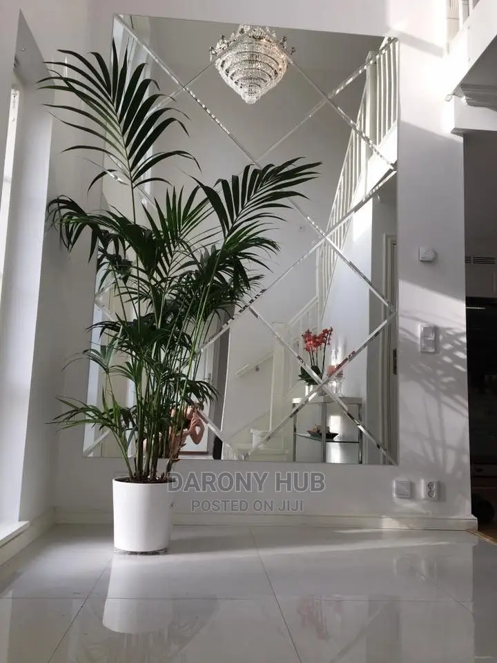 Diamond Beveled Mirror Wall Decor