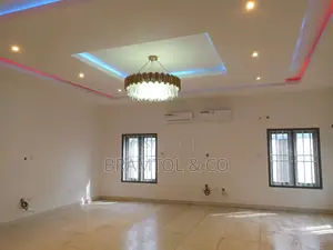 4bdrm Duplex in Idu Industrial for rent