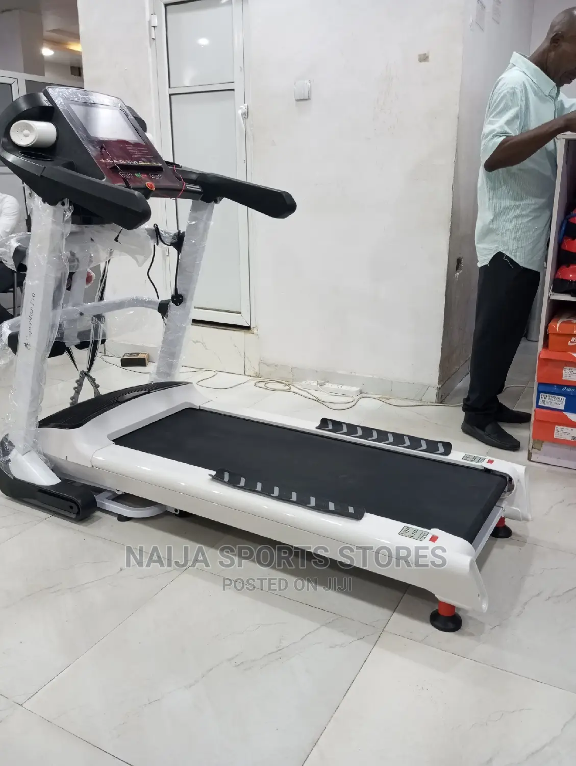Supermax Pro 5HP Treadmill in Ikeja Sports Equipment, Naija Sports