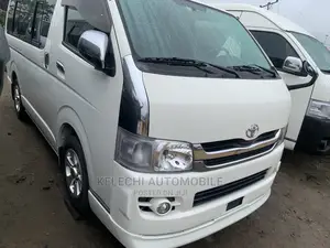 Toyota HiAce 2008 White