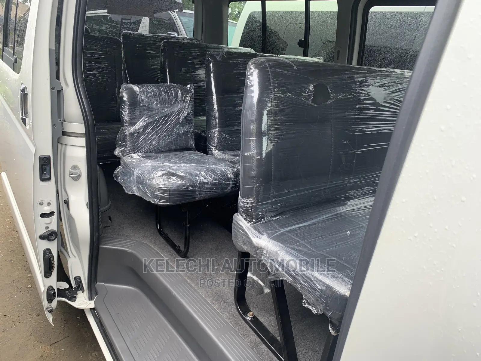 Toyota HiAce 2008 White