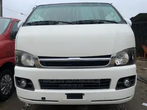 Toyota HiAce 2008 White