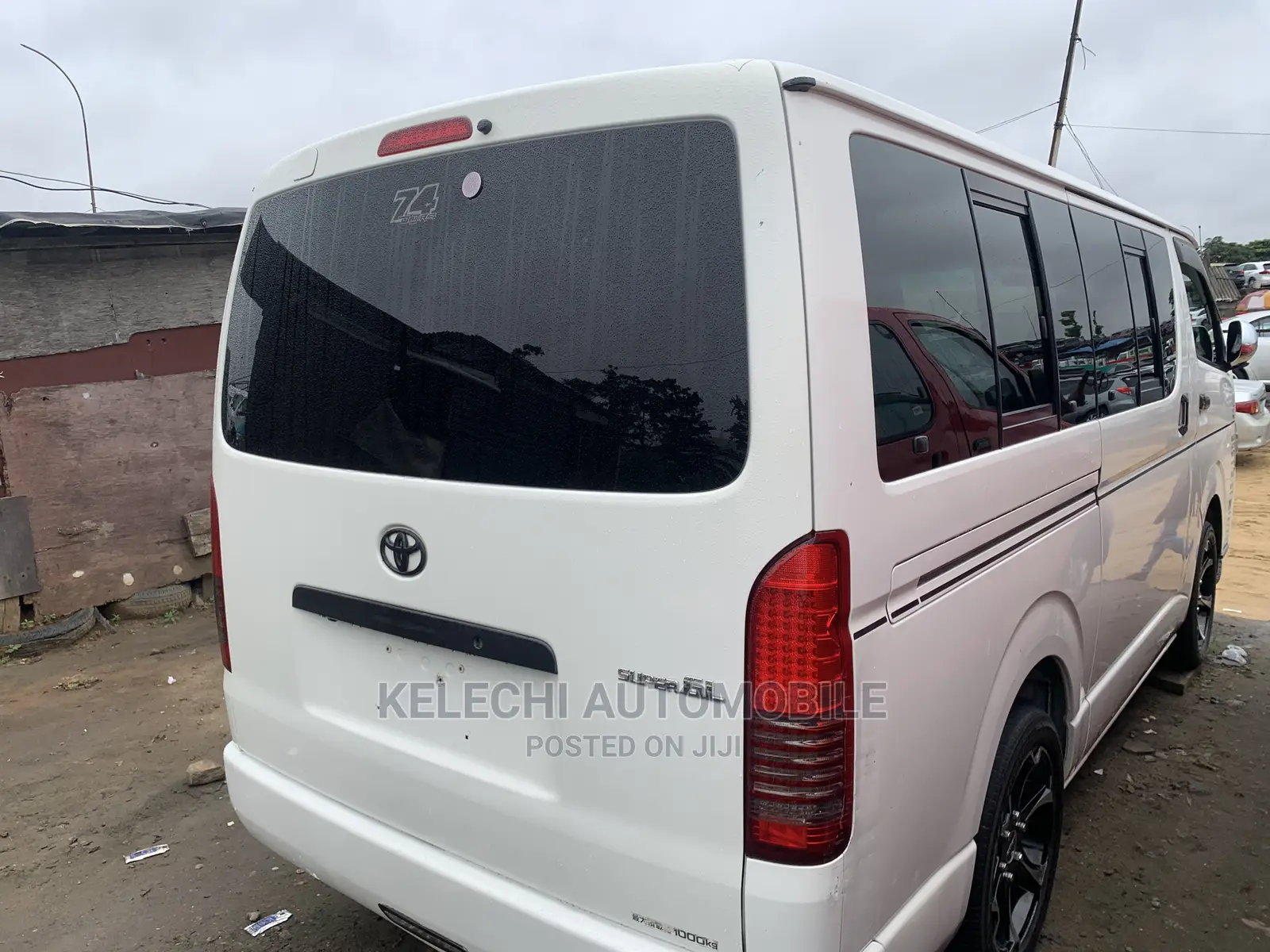 Toyota HiAce 2008 White