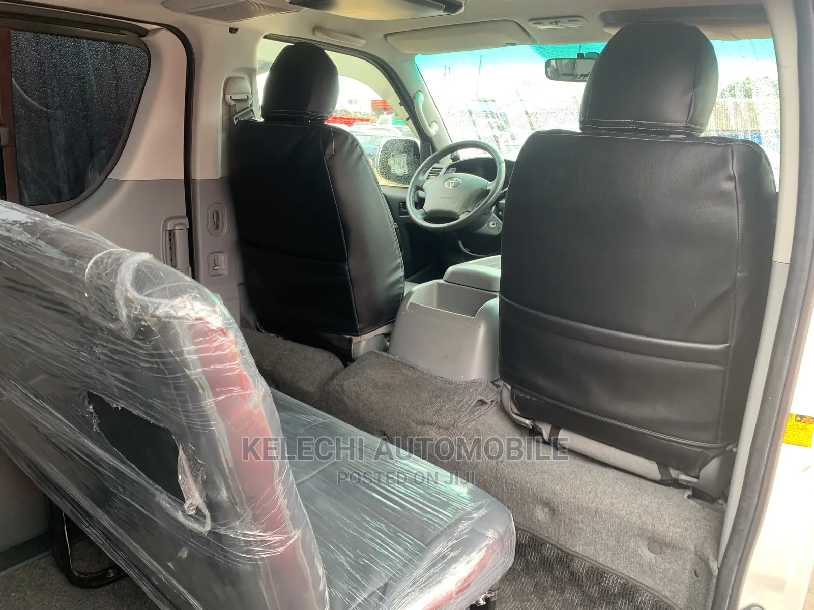 Toyota HiAce 2008 White