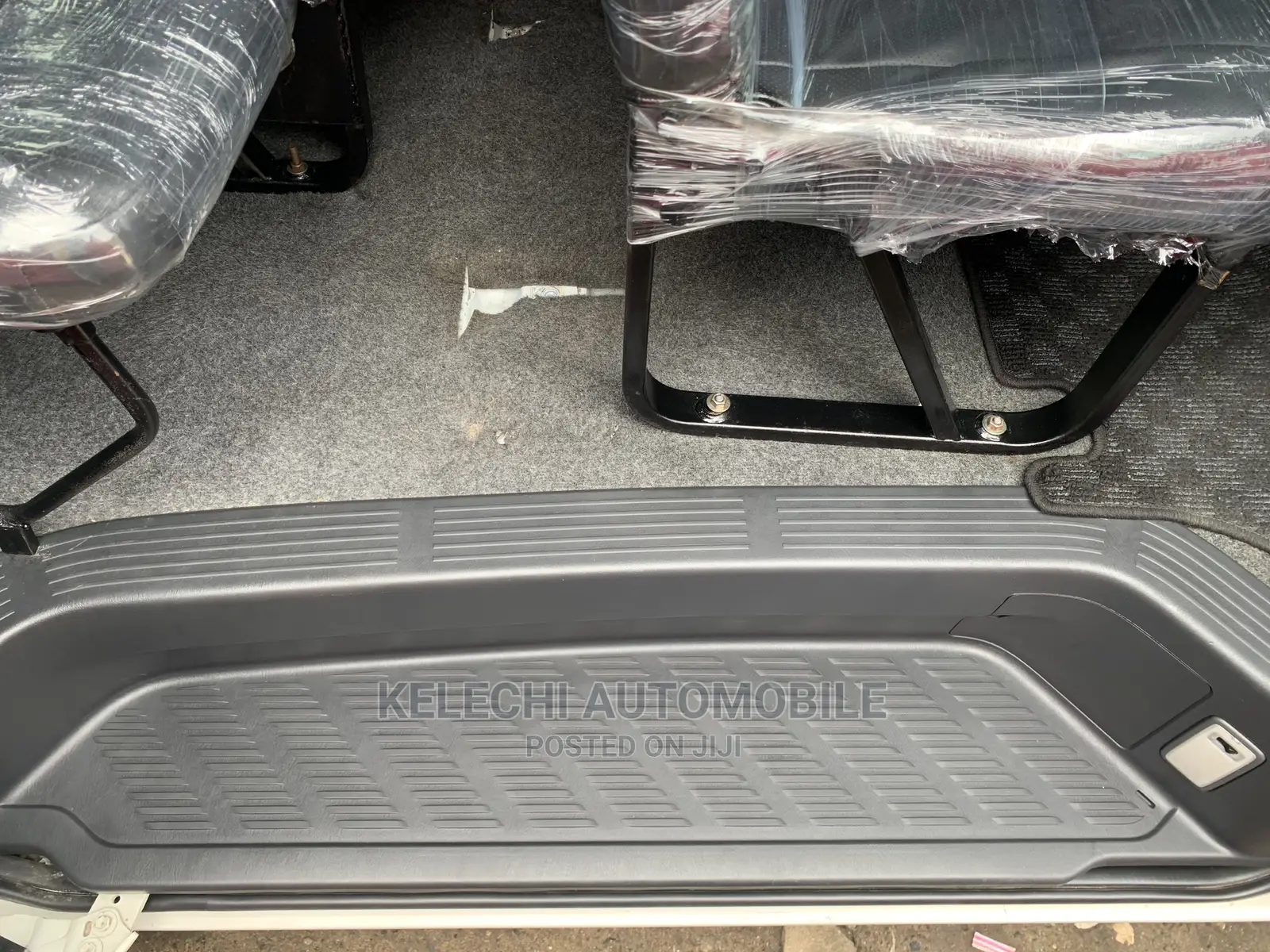 Toyota HiAce 2008 White