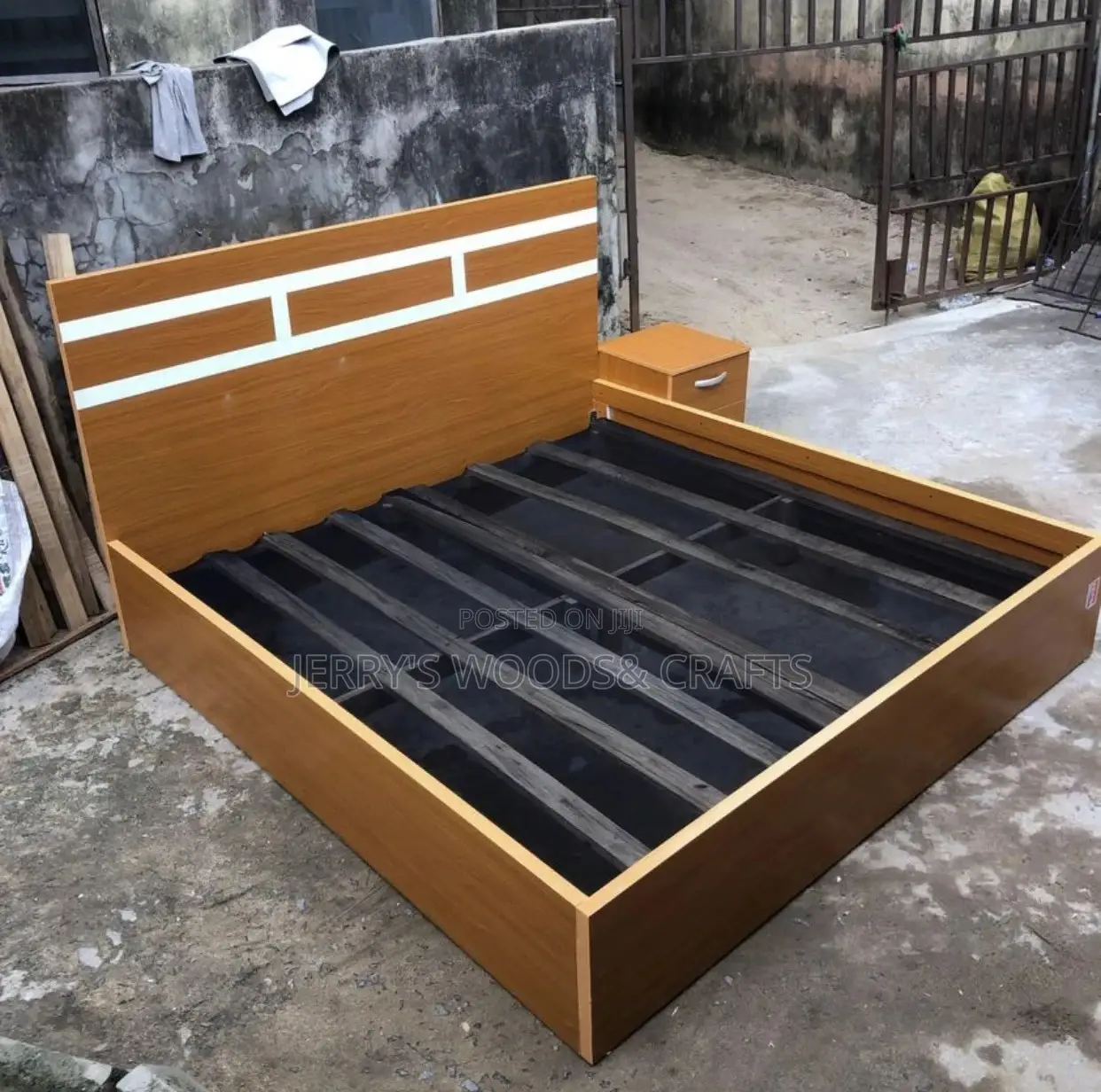 6by6 Bedframe