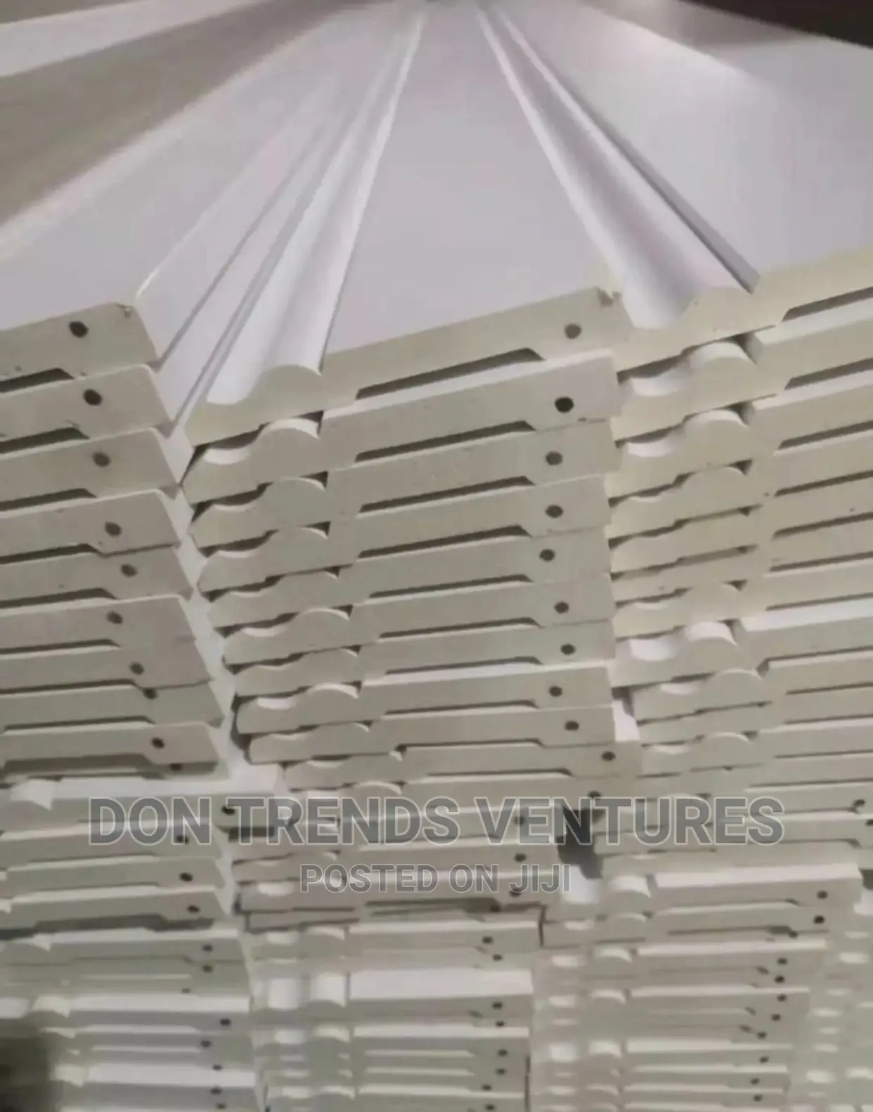Wainscoting 10cm Polyurethane Floor Wall Skirting Panel