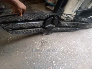 GLE Front Bumper Grill Tokunbo Extra Clean