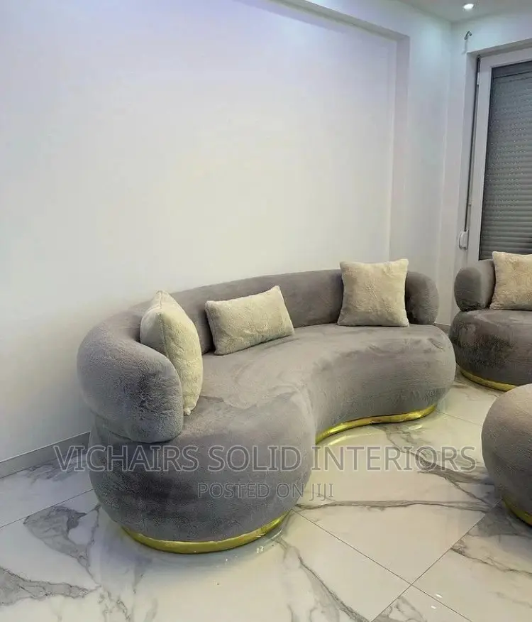 Vichairs Sofa Set