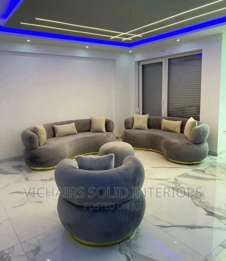 Vichairs Sofa Set