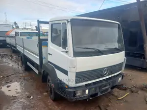 Mercedes 814 6bolts 7tonnes