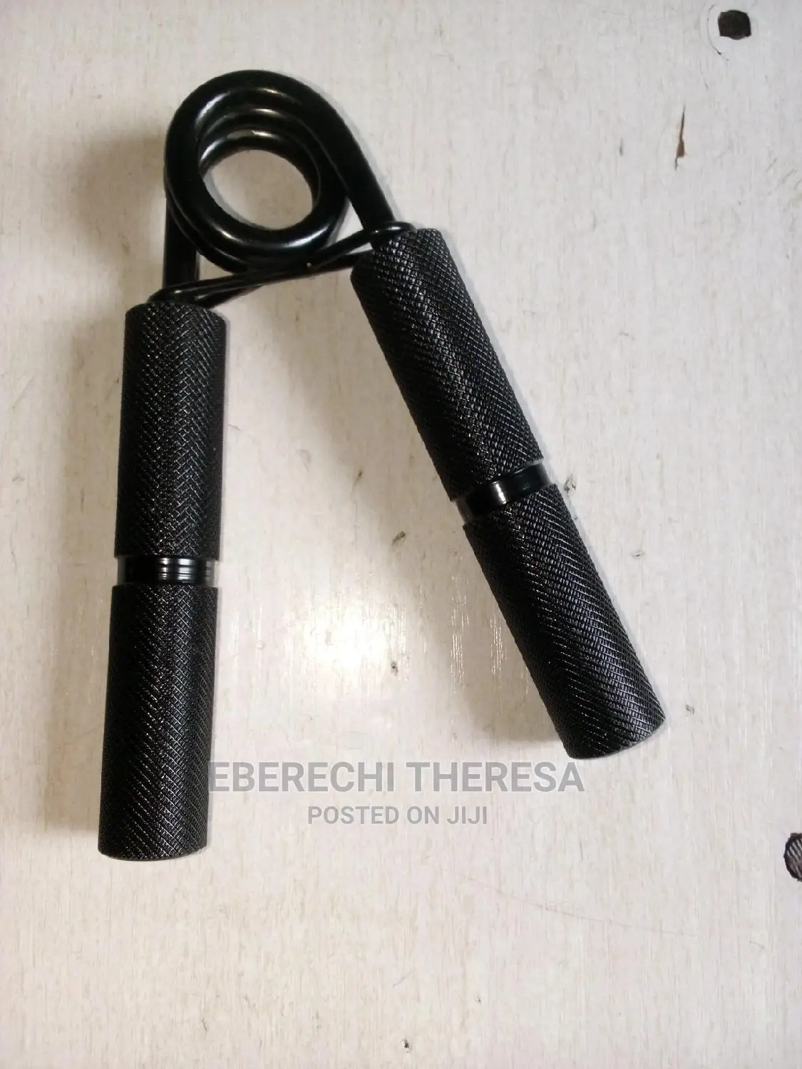 Massaging Hand Grip