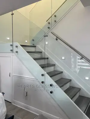 10mm Tempered Plain Glass For Floating Staircase