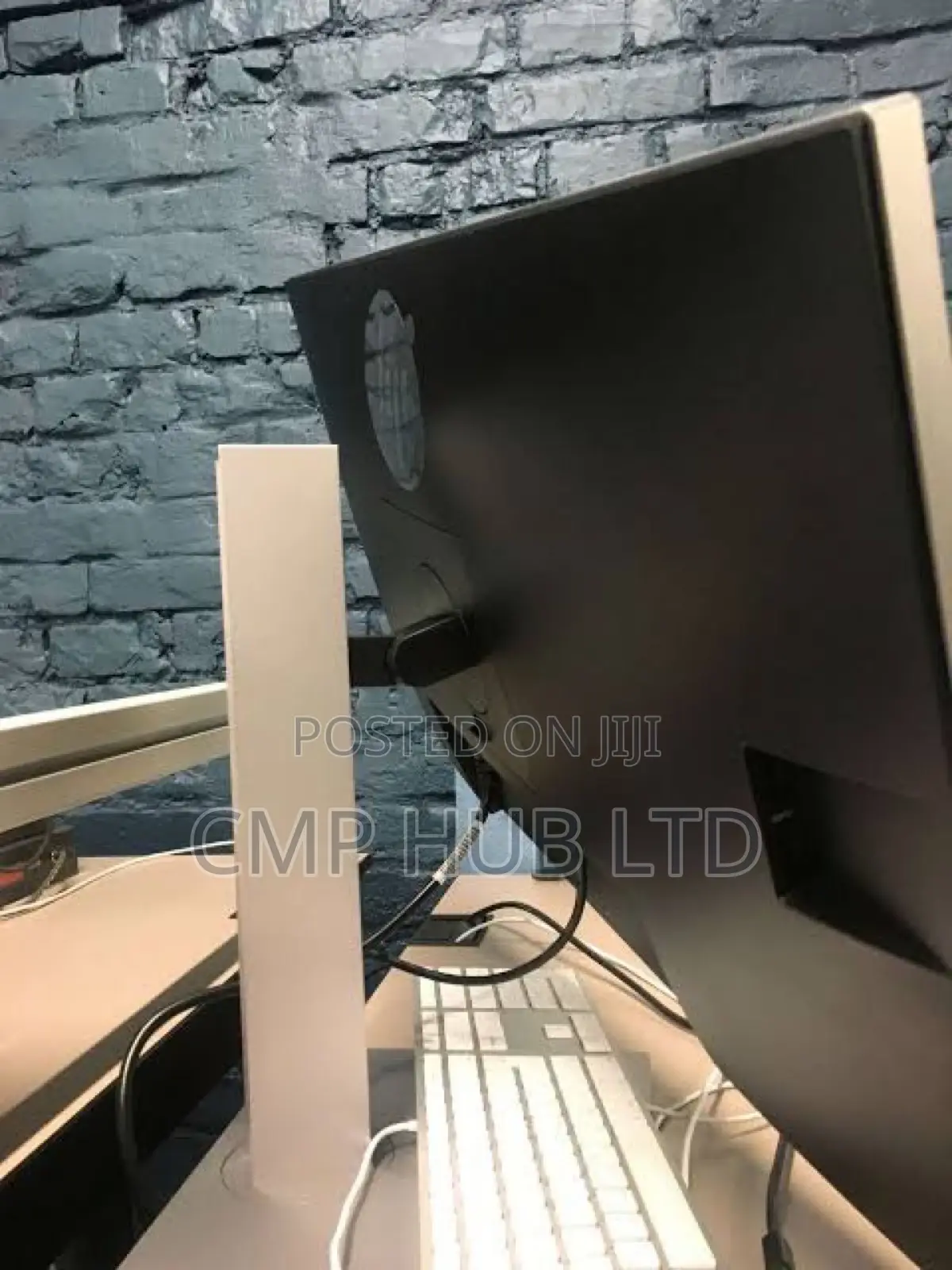 Hp E273q Frameless Ips Usb-C Docking Monitor 27”