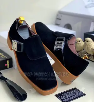 *Givenchy Lùxury Shoe *