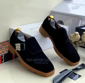 *Givenchy Lùxury Shoe *
