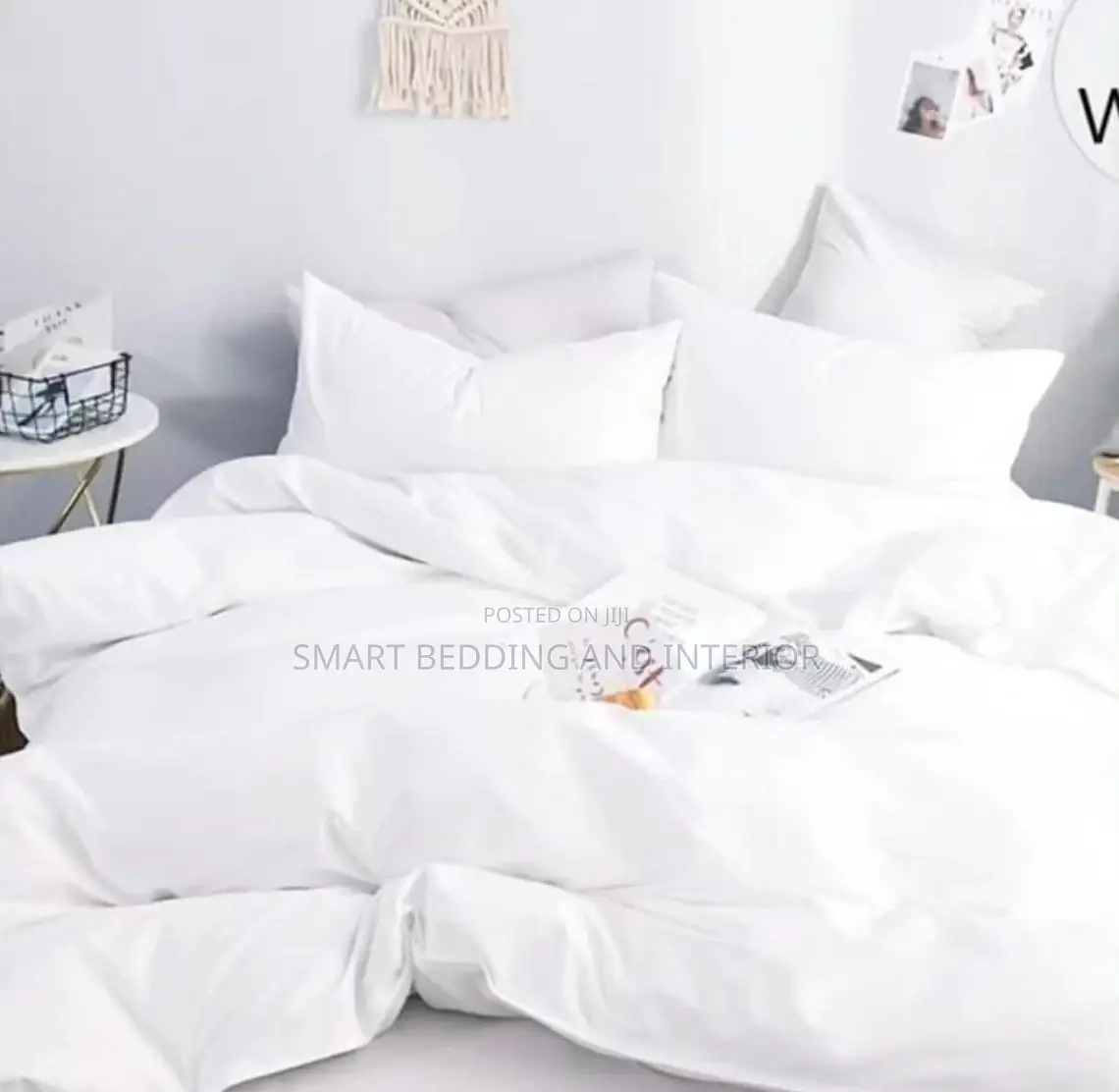 White Luxurious Bedsheets