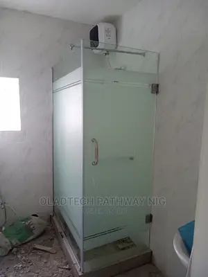 Toilet Cubicle