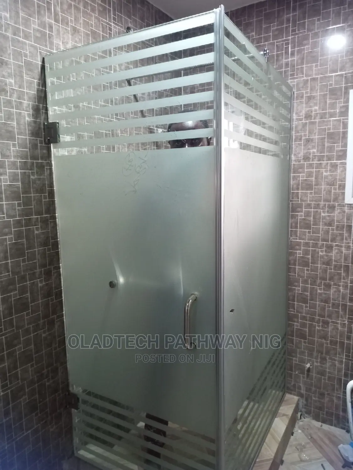 Toilet Cubicle