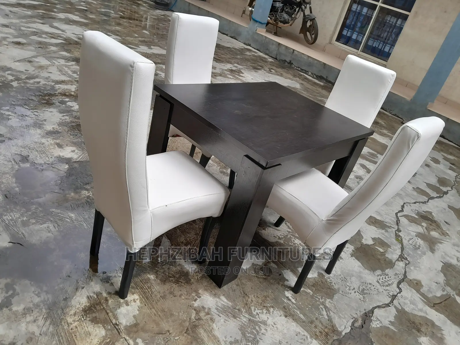 4 Seaters White Dining
